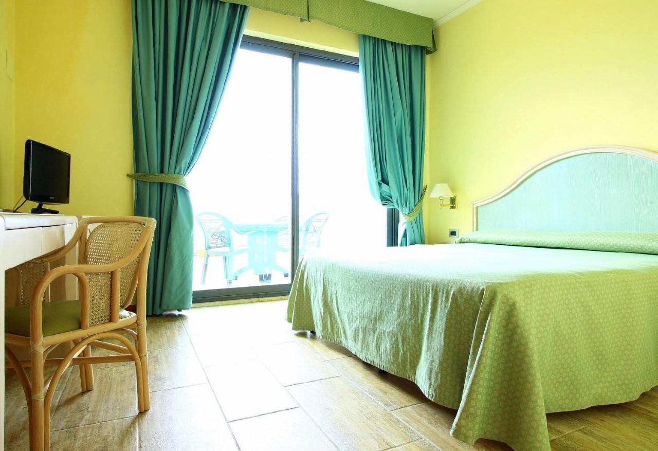 Hotel Siesta Lido di Camaiore Kültér fotó