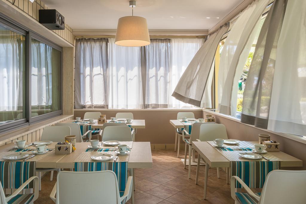 Hotel Siesta Lido di Camaiore Kültér fotó